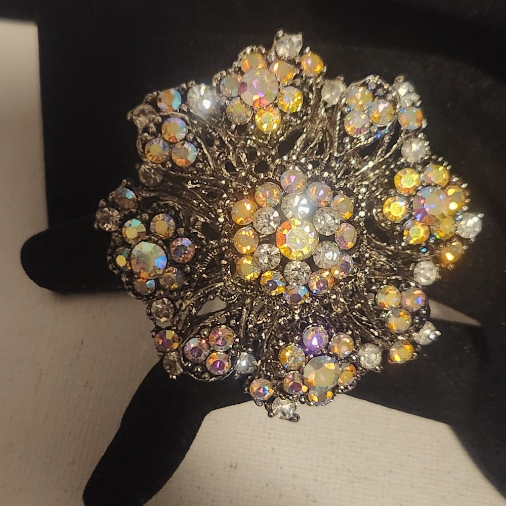 Vintage Style Aurora Borealis Rhinestone Floral Filigree Brooch Silver Tone Pin